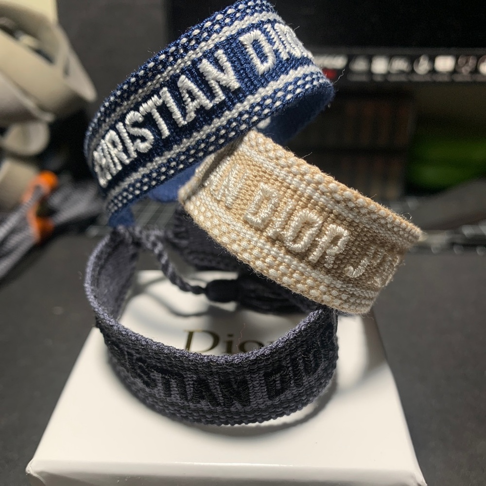 Dior friendship bracelet